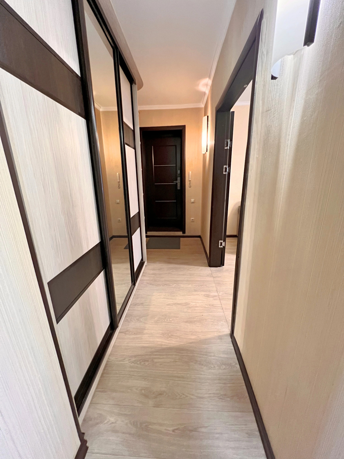 Апартаменты Сутки Как Дома на Народной 68