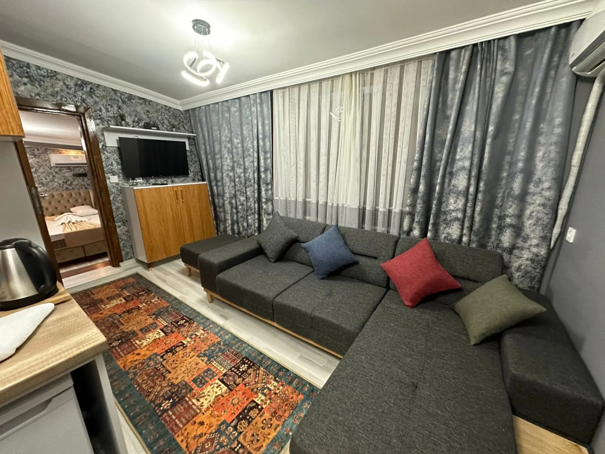 Апартаменты Gur Royal Suit