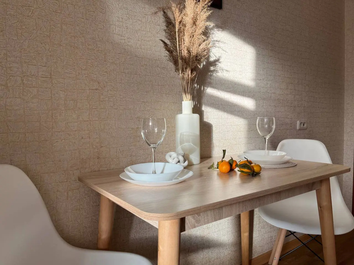 Квартира 1-комнатная 42 м², 8/9 этаж