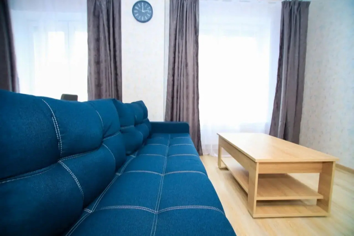 Апартаменты на Революции 48В