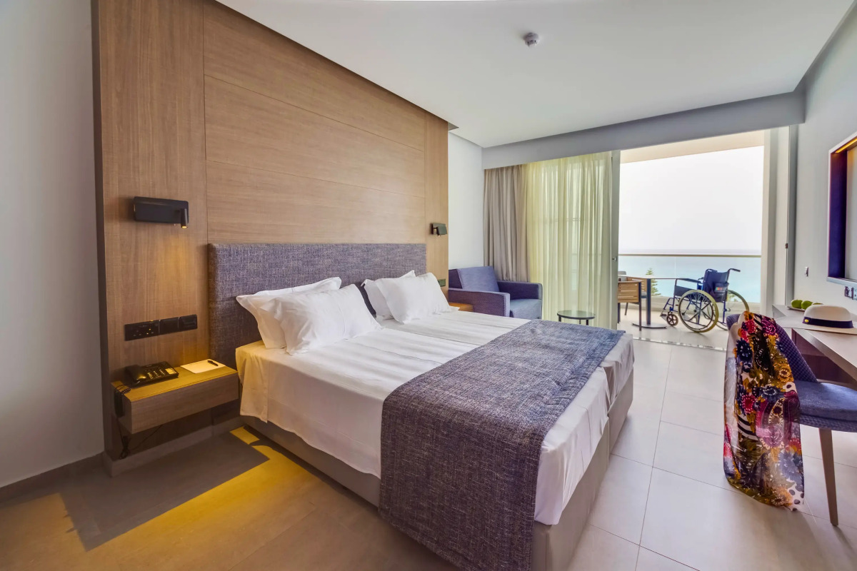 Отель Cavo Maris Beach