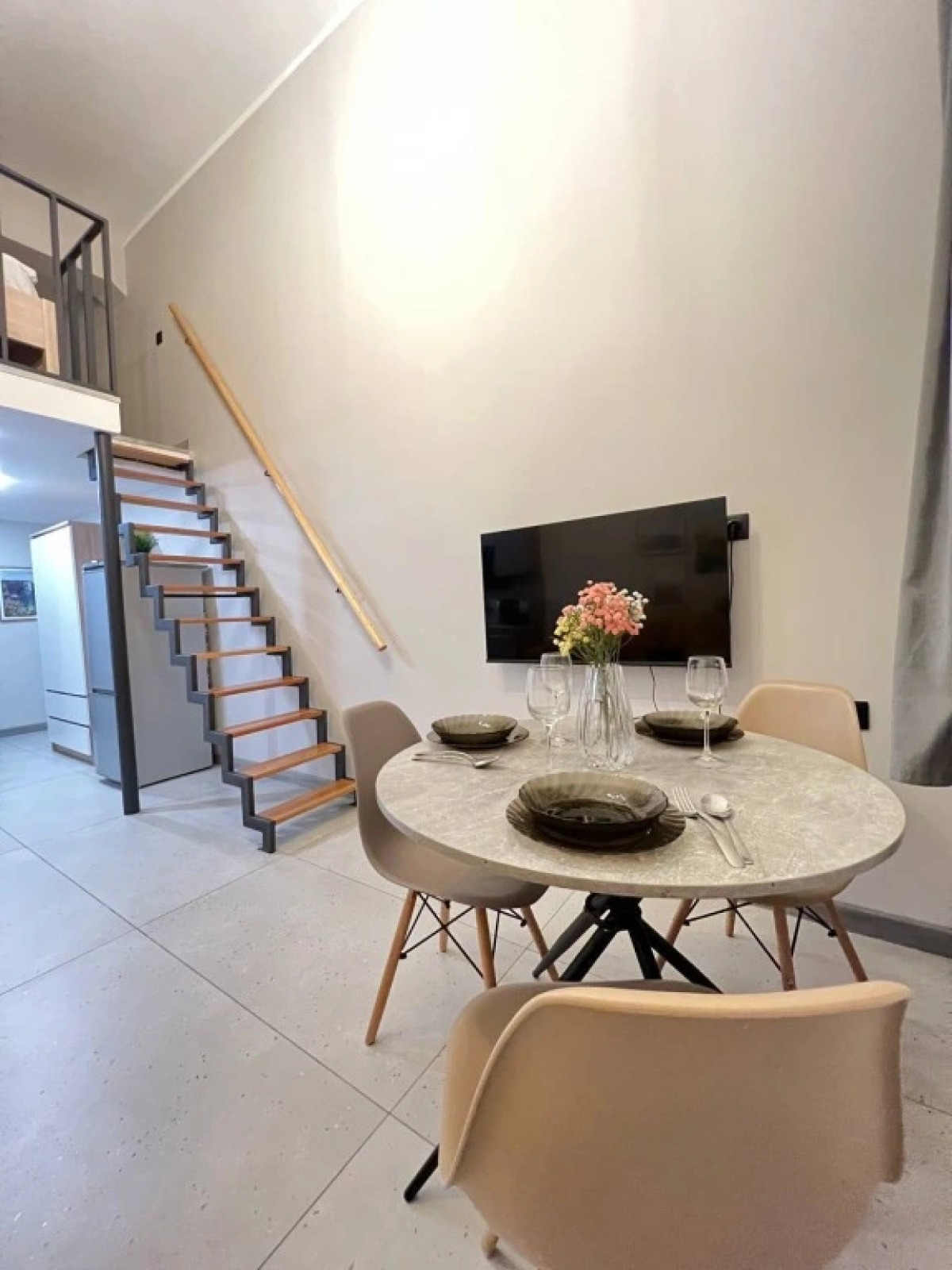 Апартаменты Yellow Lucky Room у Метро Бауманская