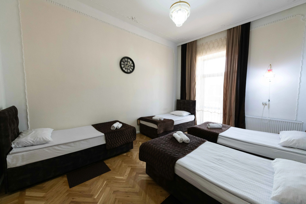 Гостевой дом Anna's Guest House Gori