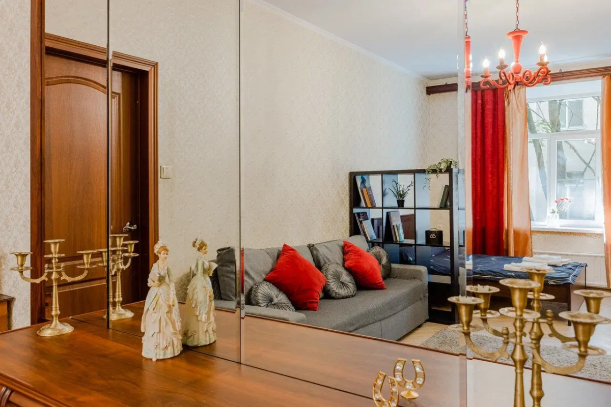 Апартаменты Просторная уютная квартира в сердце Культурной Столицы