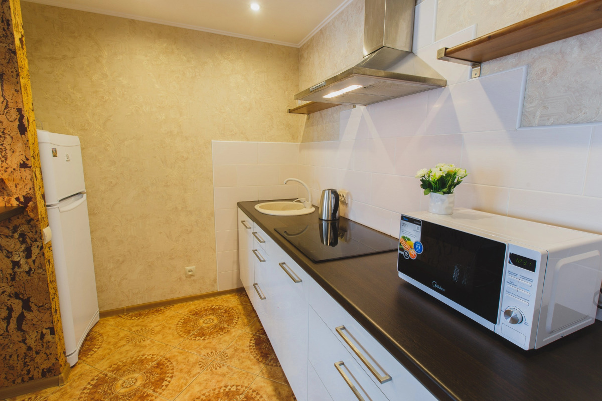 Апартаменты 9 Ночей  на Ленина 166