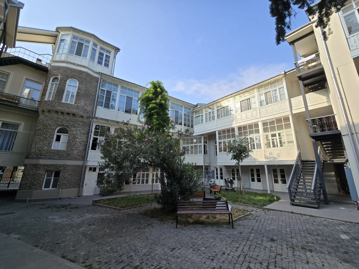 Апартаменты Art Nova 10 COMPACT