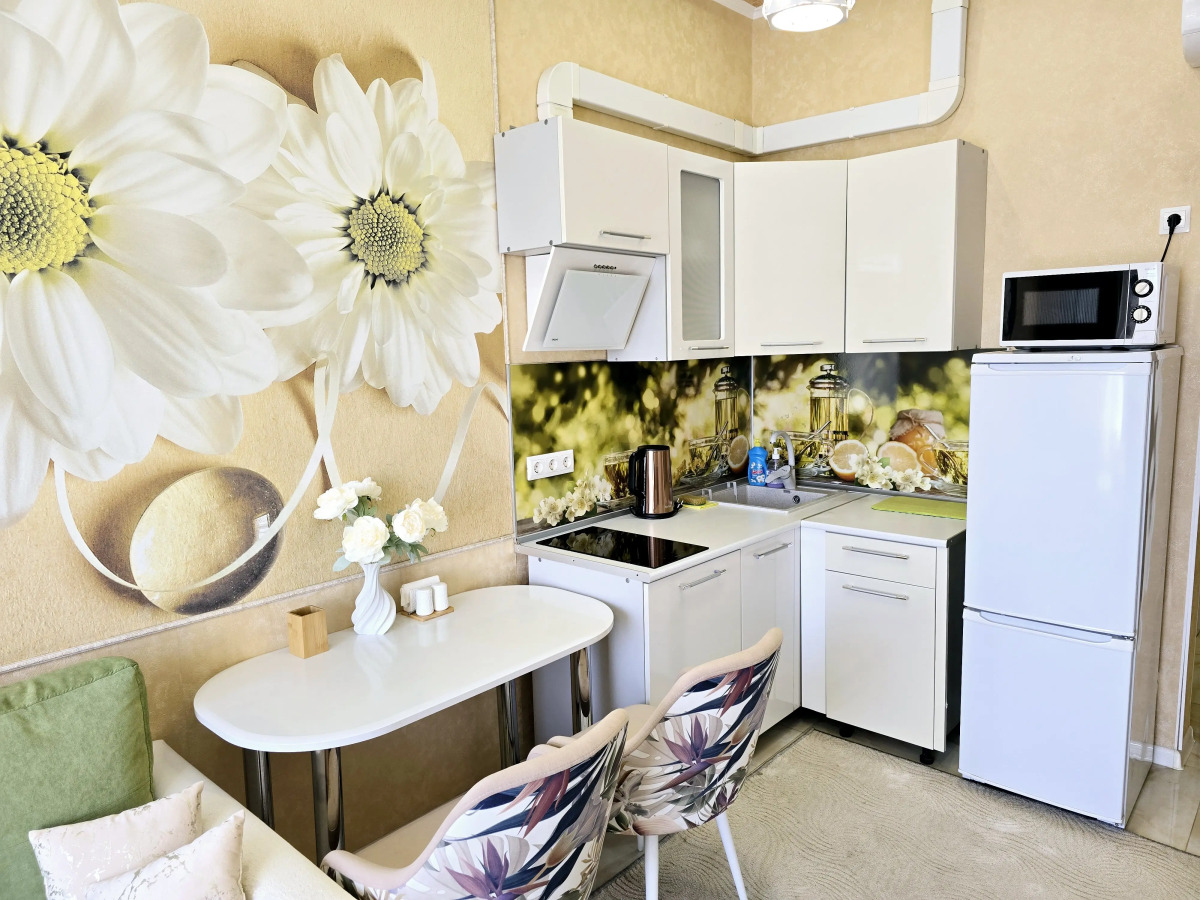 Квартира Уютная в Комплексе с Бассейном