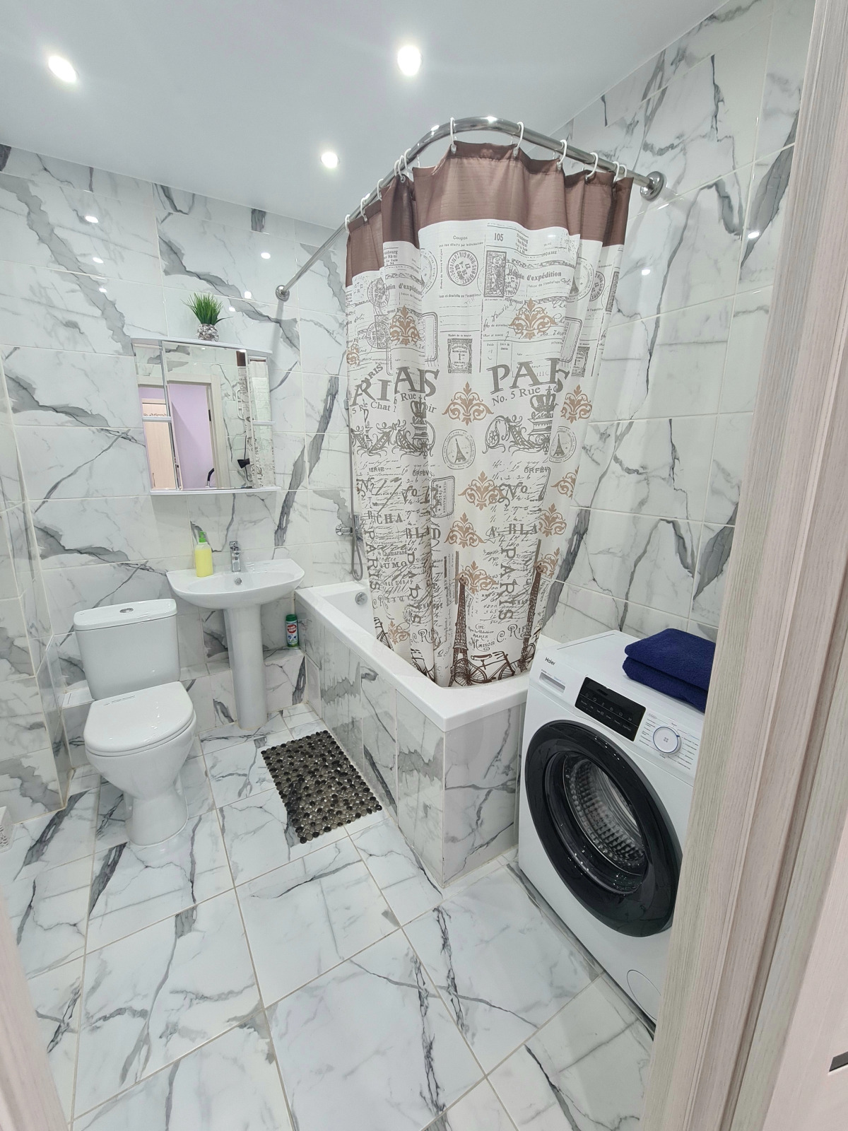 Апартаменты «Оазис» на Чертыгашева 166