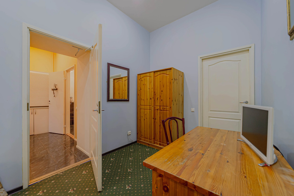 Меблированные комнаты Абажур