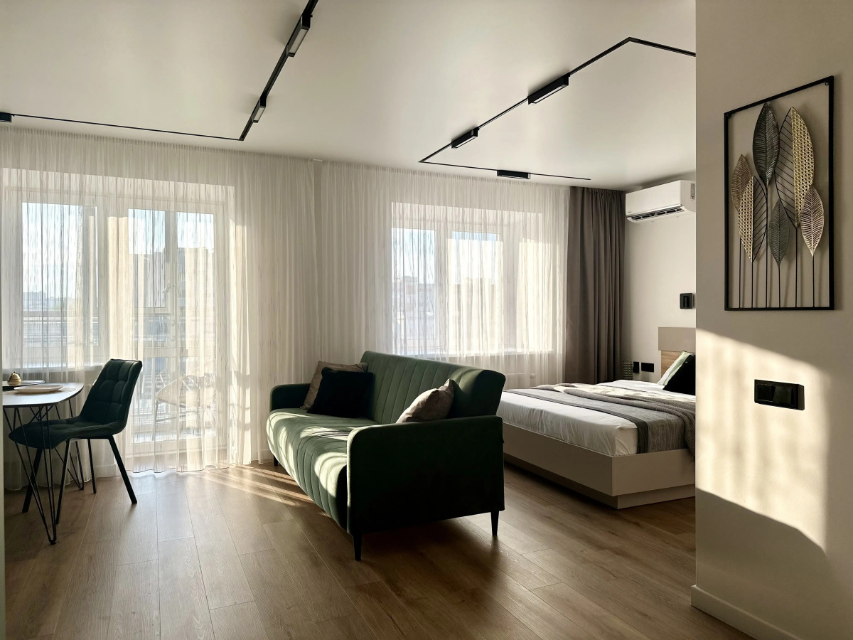 Квартира Happy Mercury просторная студия рядом с метро недалеко от центра