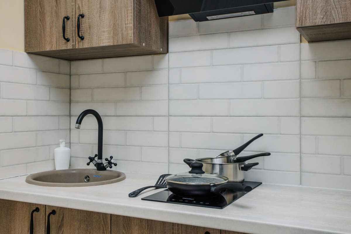 Апартаменты Батальная 100