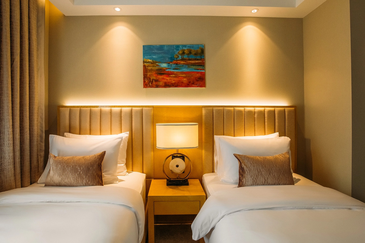 Отель Marjan Plaza