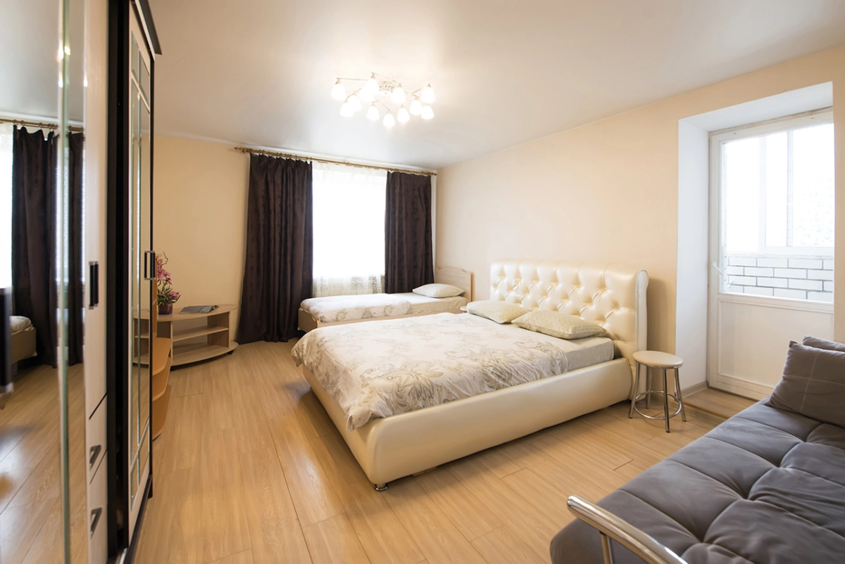 Квартира на Челюскинцев 62 НаСутки35