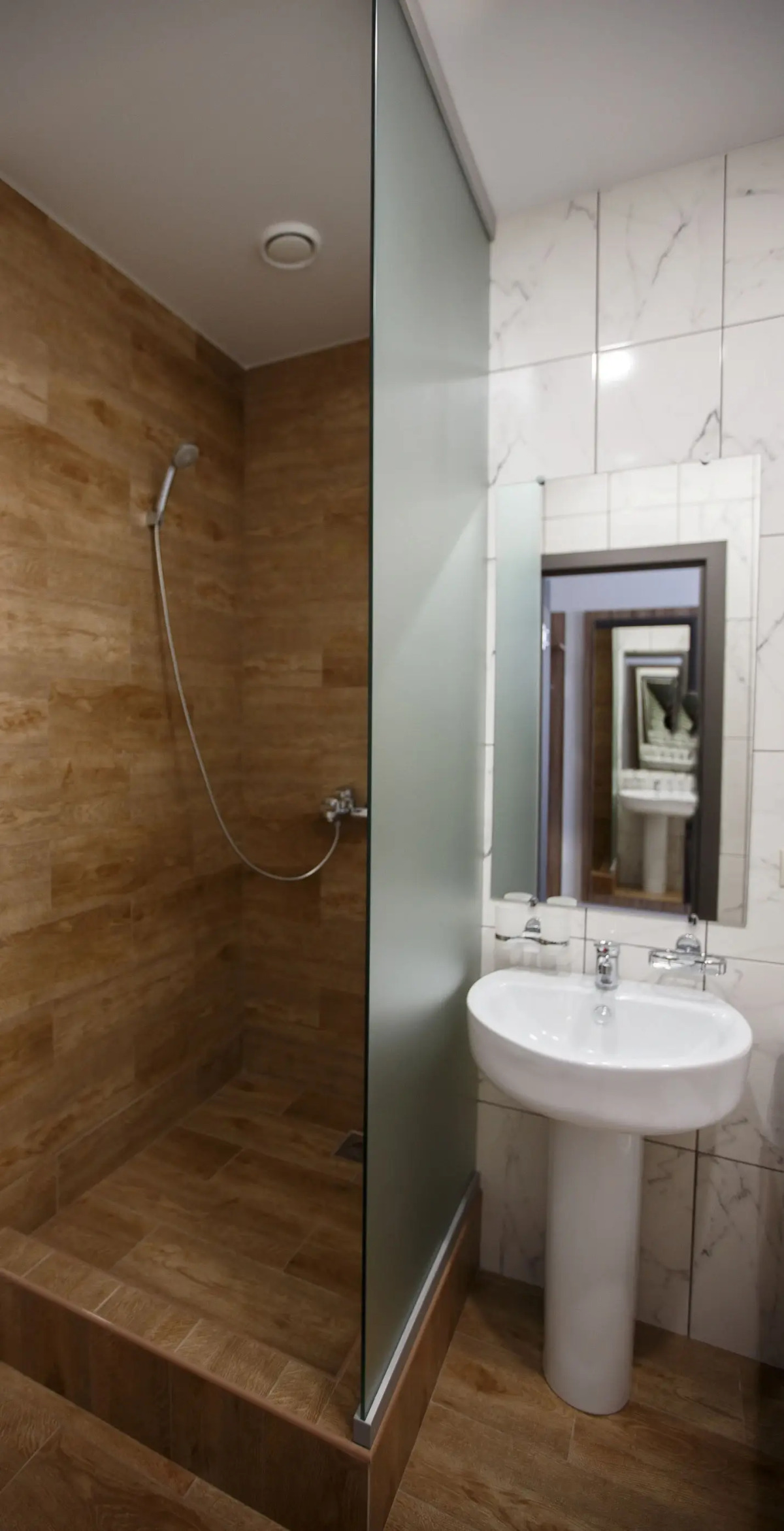 Отель Малахит