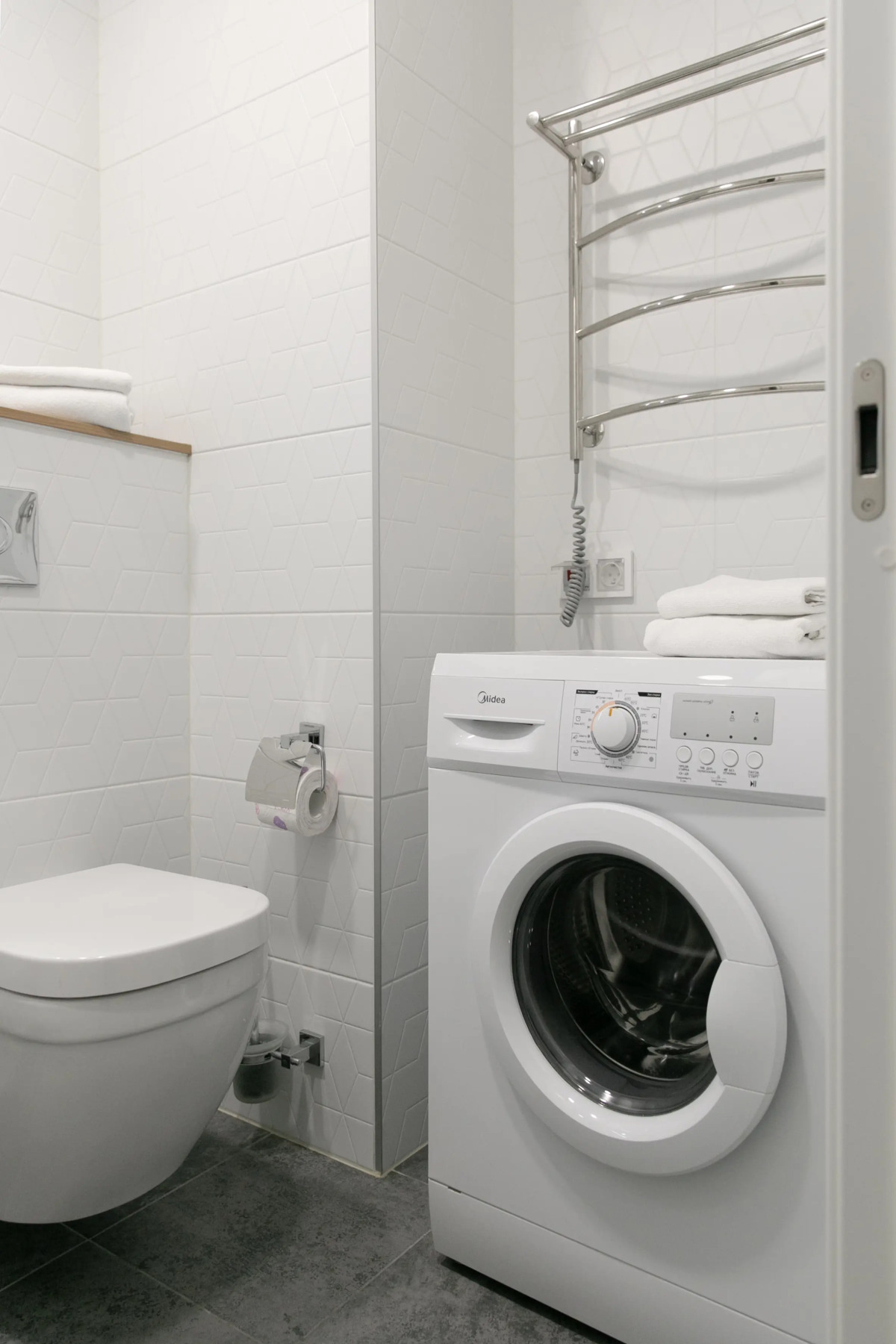 Апартаменты MyhomeYourhome на Салова 61