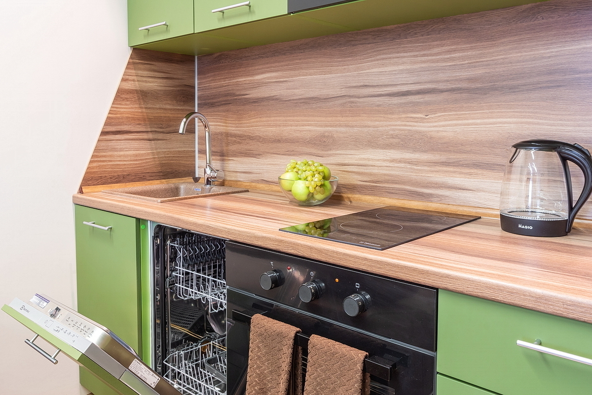 Апартаменты SKY INN Color Green