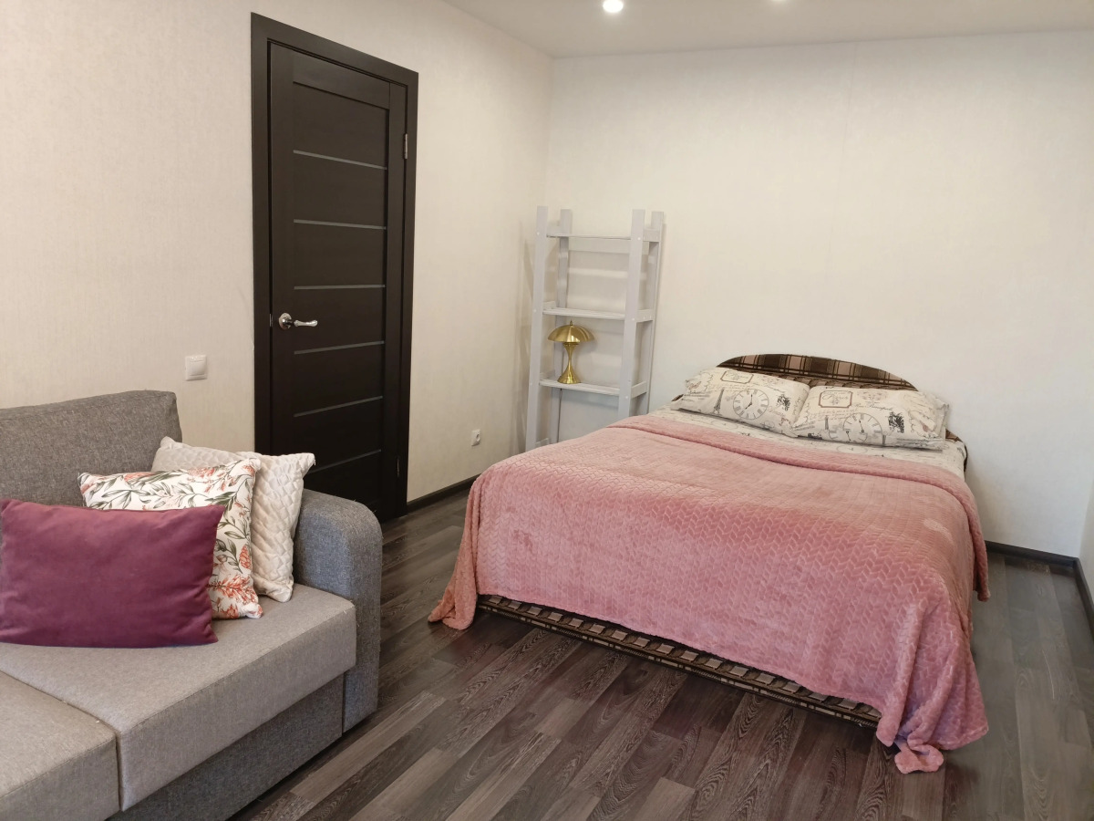 Апартаменты Пятница возле ТЦ Рио/до 4 человек