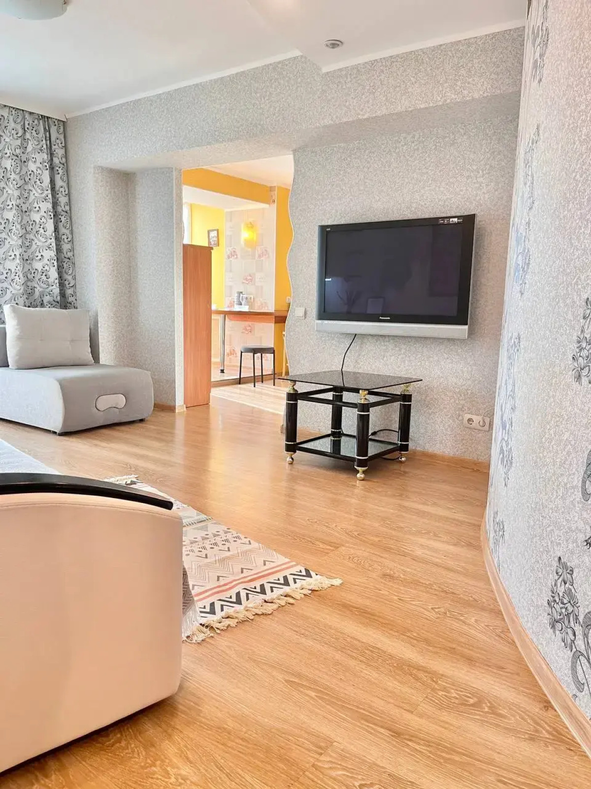 Квартира Екатерининская 169