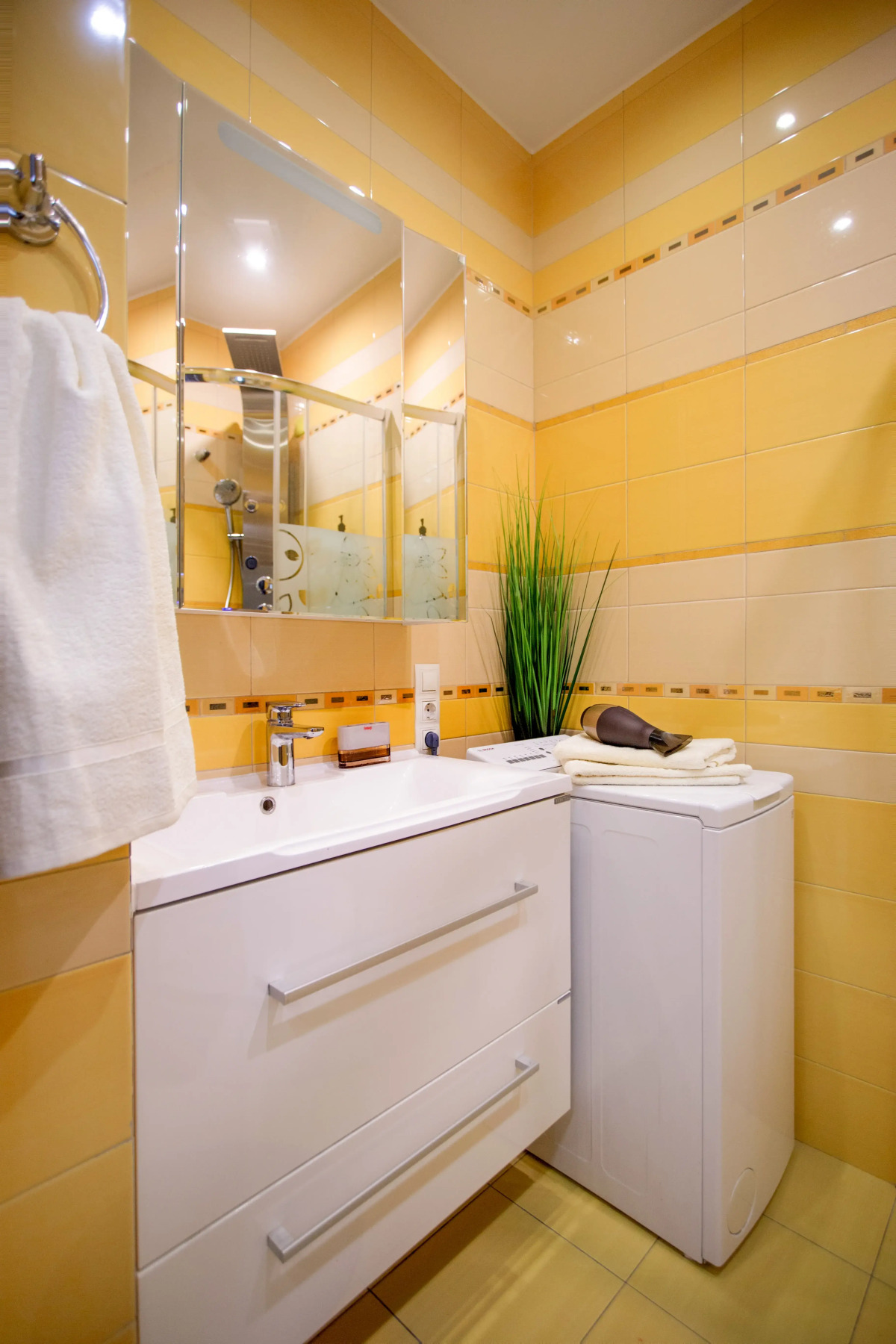 Апартаменты на Варшавской 19к5