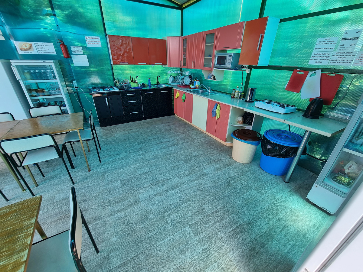 Отель Ривер