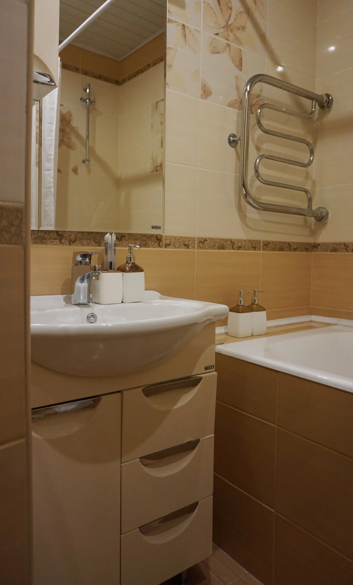 Квартира Просторная евротрешка для большой семьи