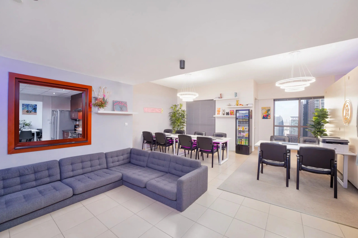 Мини-отель Berloga Holiday Homes JBR