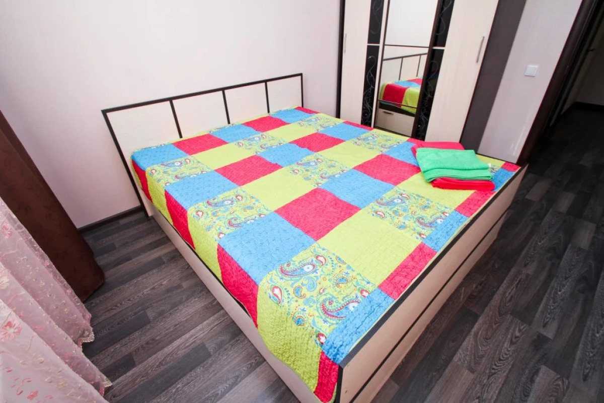 Апартаменты Усольцева 26/79