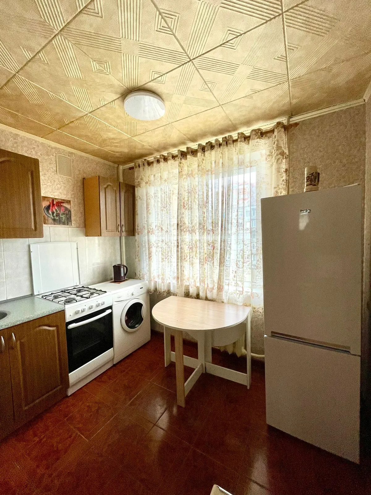 Апартаменты на Хмельницкого