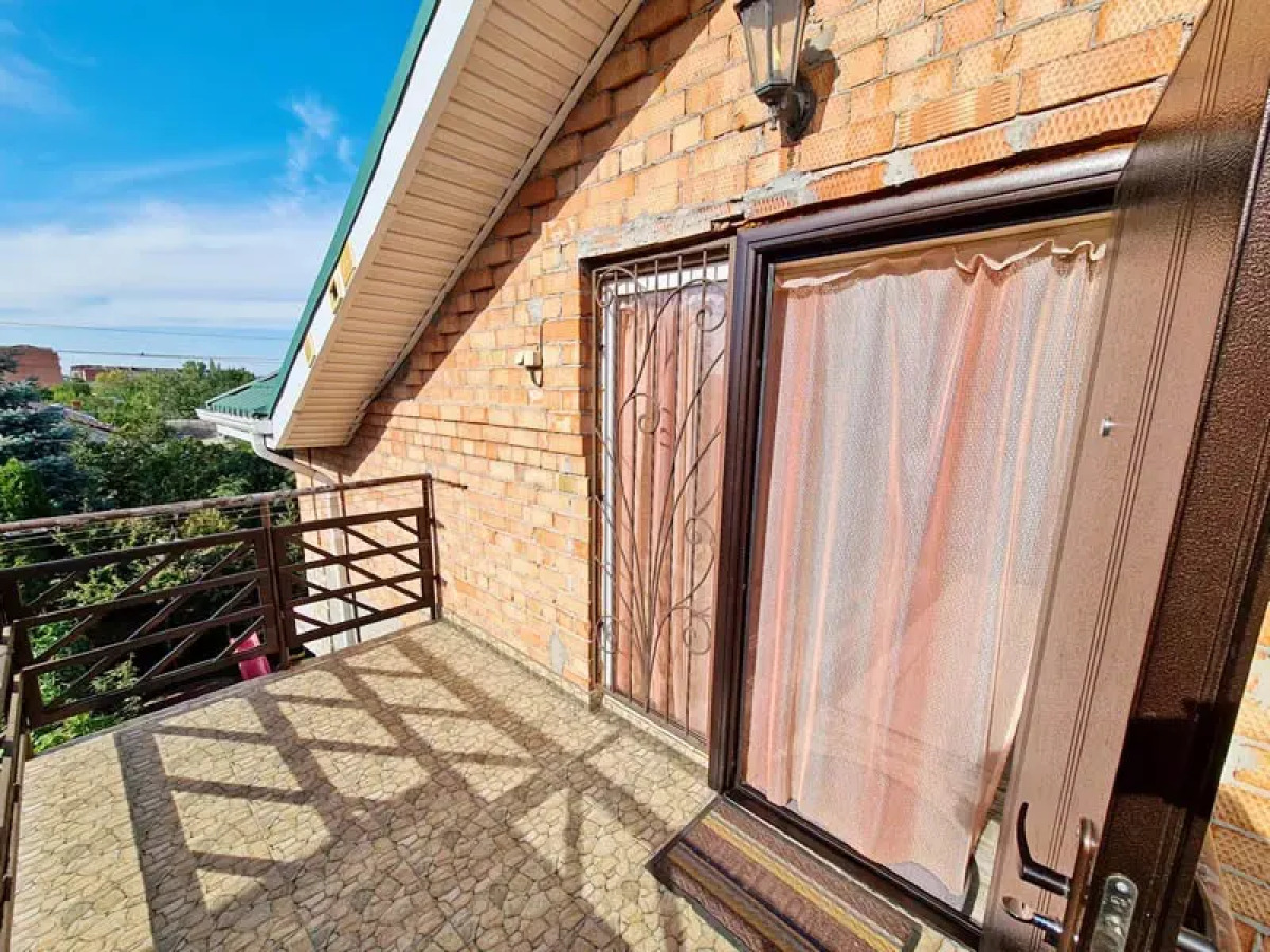 Частный дом Таунхаус со своим двором Кубанский Дворик 1