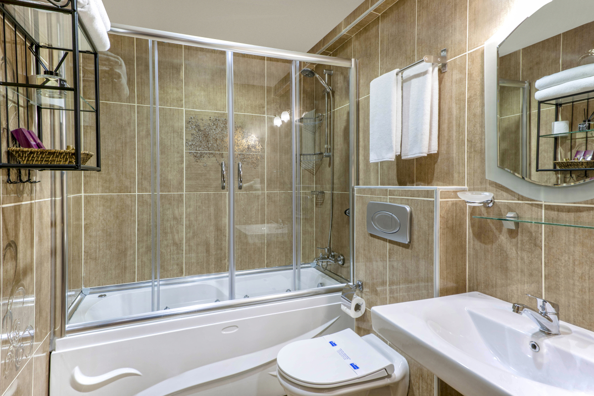 Royan Suites Boutique Hotel