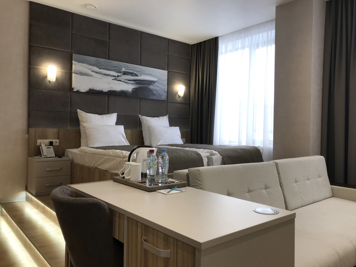 Отель F911 Яхт Клуб