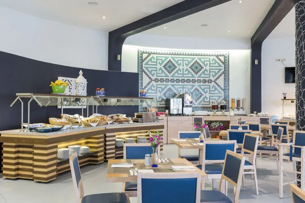 Апарт-Отель Grand Muthu Oura View Beach Club