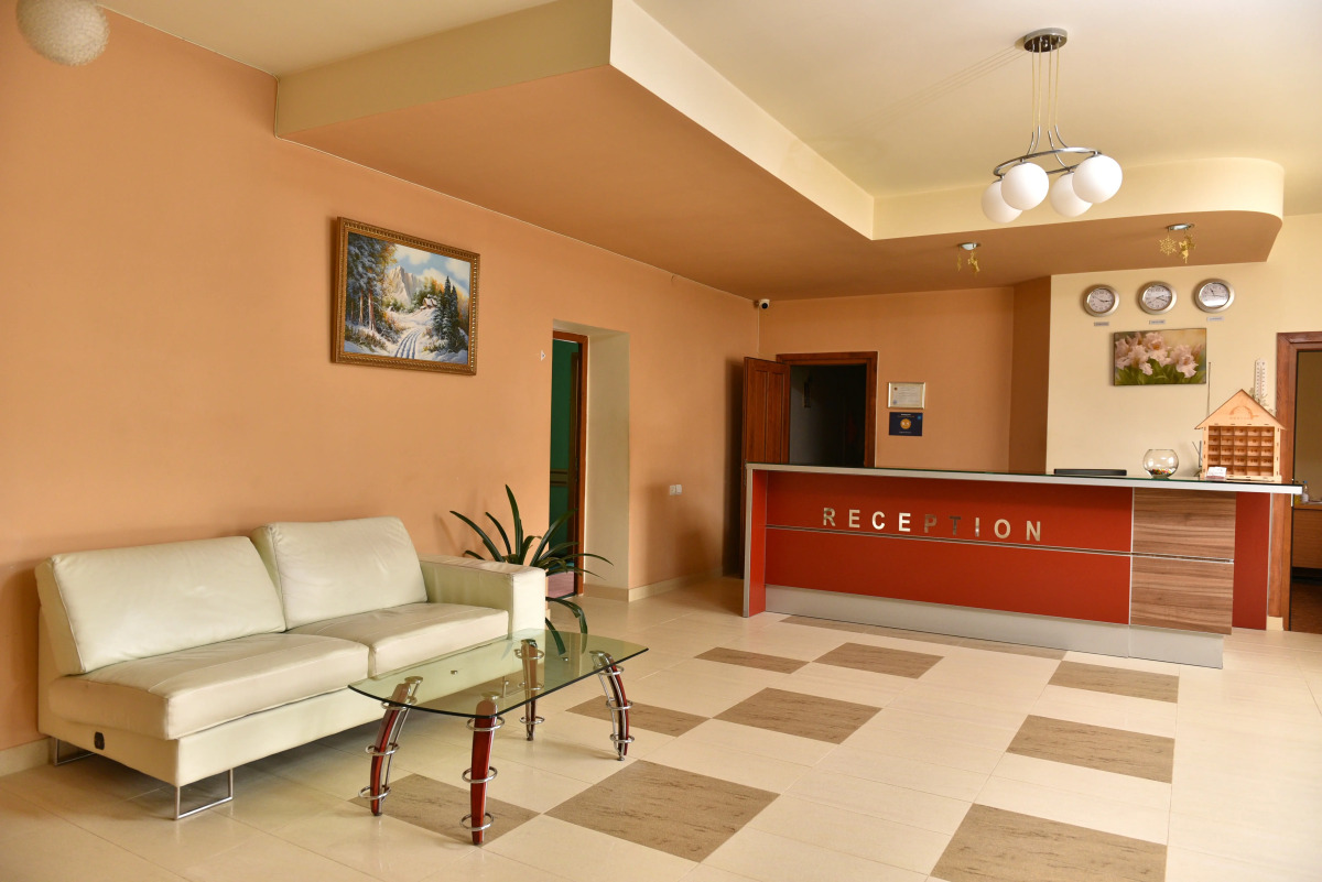 Отель Green Wood