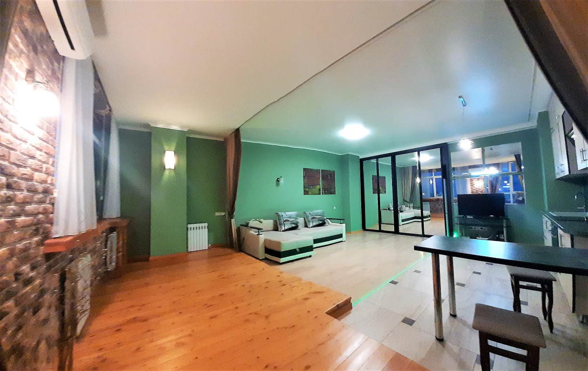 Апартаменты Мегаполис Сакко и Ванцетти 78-А-155