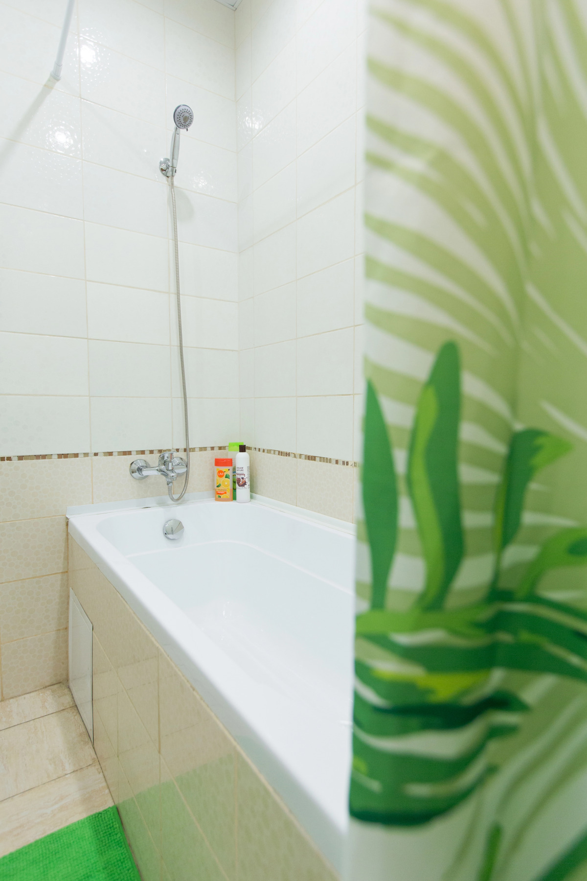 Апартаменты на улице Дмитрия Михайлова 1