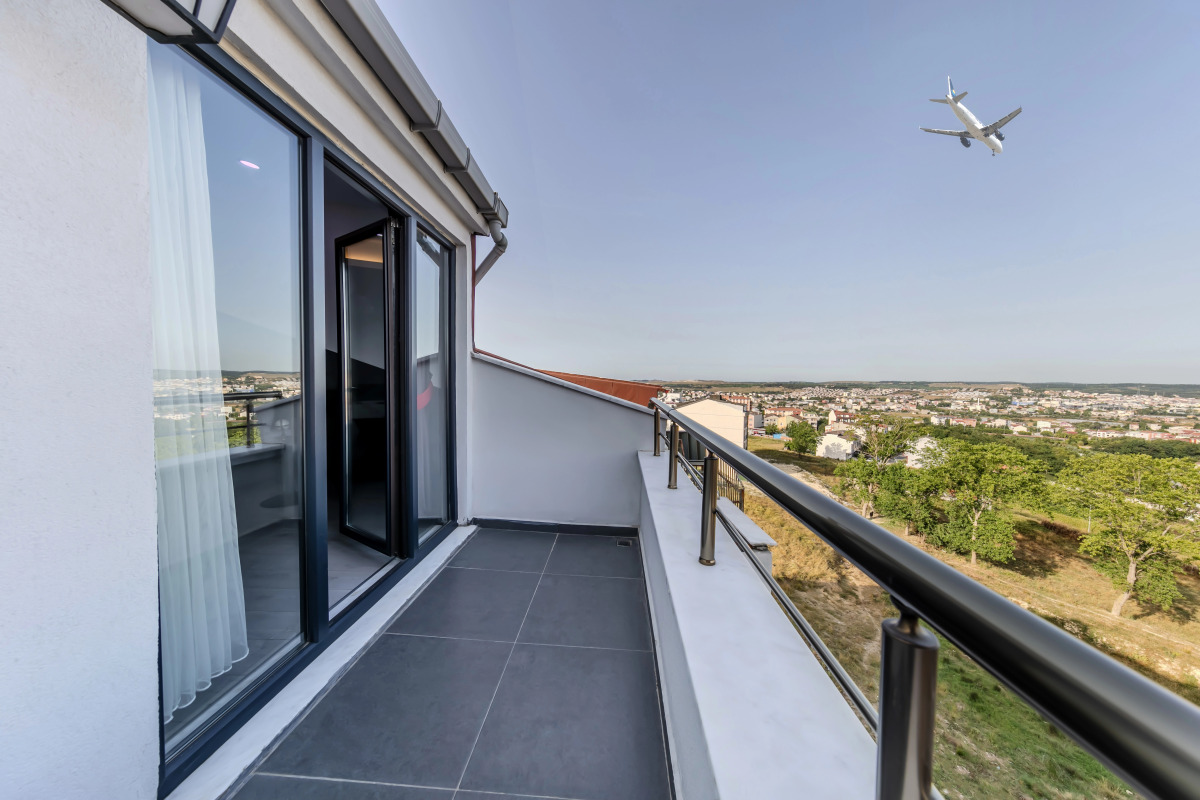 Intercity Airport Hotel