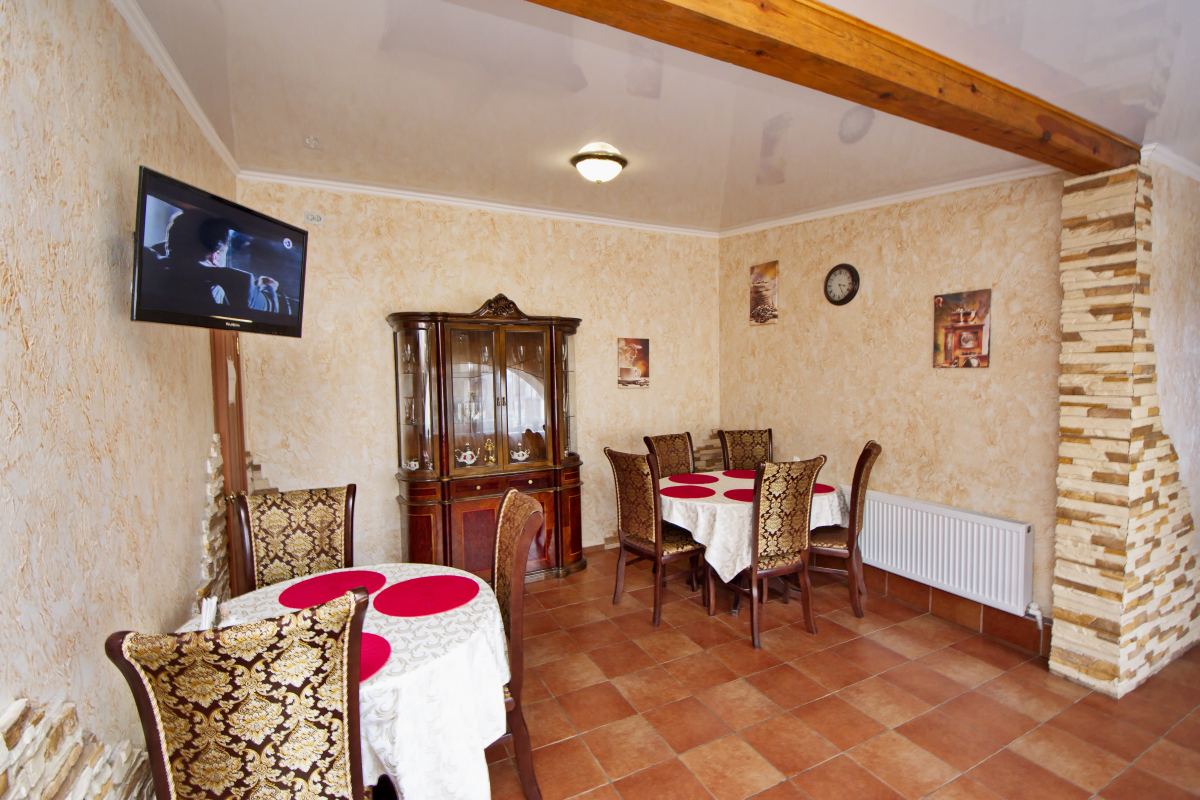 Александровский