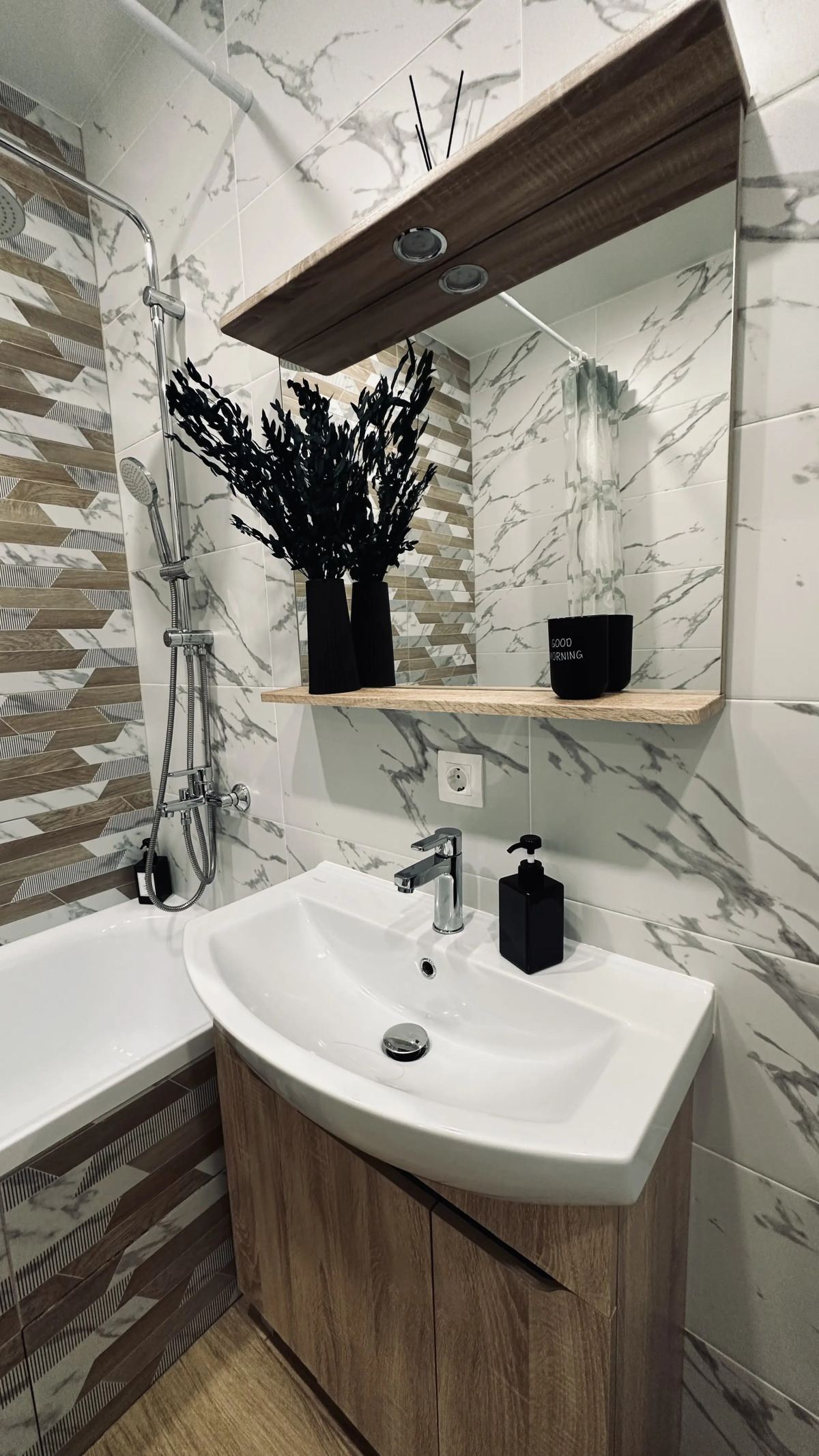 Квартира Yarkiy с видом на озеро