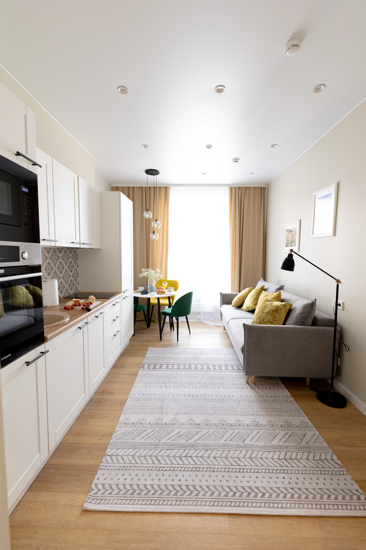 Квартира Двухкомнатная Неопарк около метро Московская, Звёздная