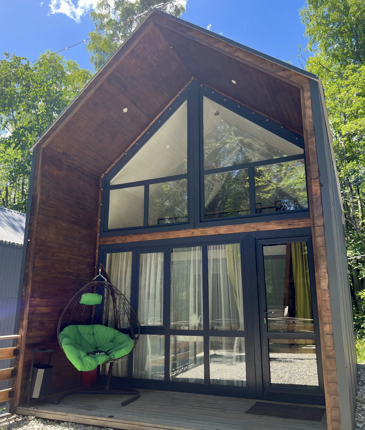 Шале Aishah House