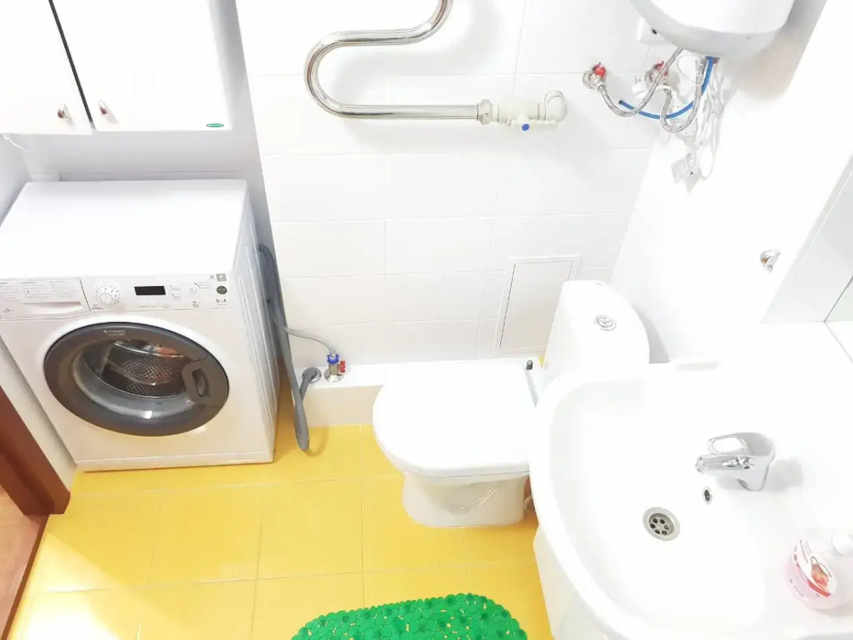 Апартаменты на Московской 121/1