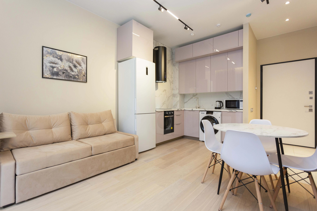 Апартаменты на Римской