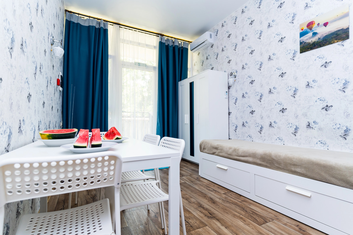 Апартаменты Недалеко от Моря от LetoAрart