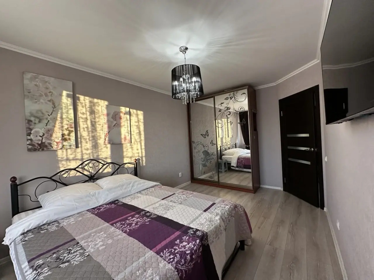 Квартира Уютная с видом на Шуваловский парк