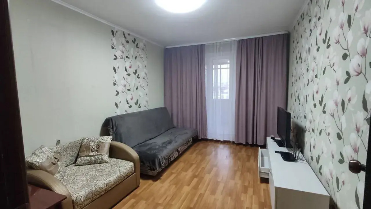 Квартира на Проспекте Карла Маркса 208