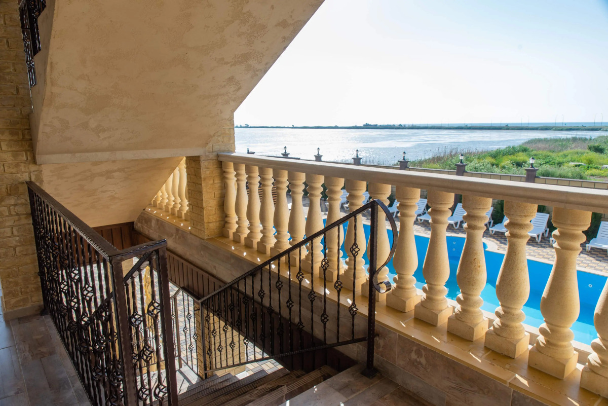 Чеховъ Береговое