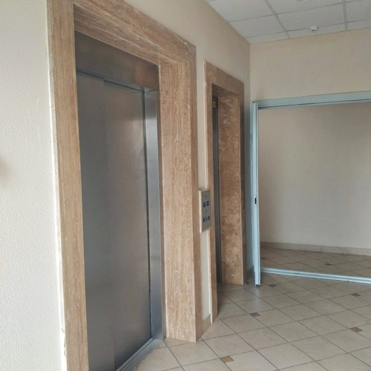 Квартира 2-Комнатная на ул. Цюрупа у Парка Ривьера