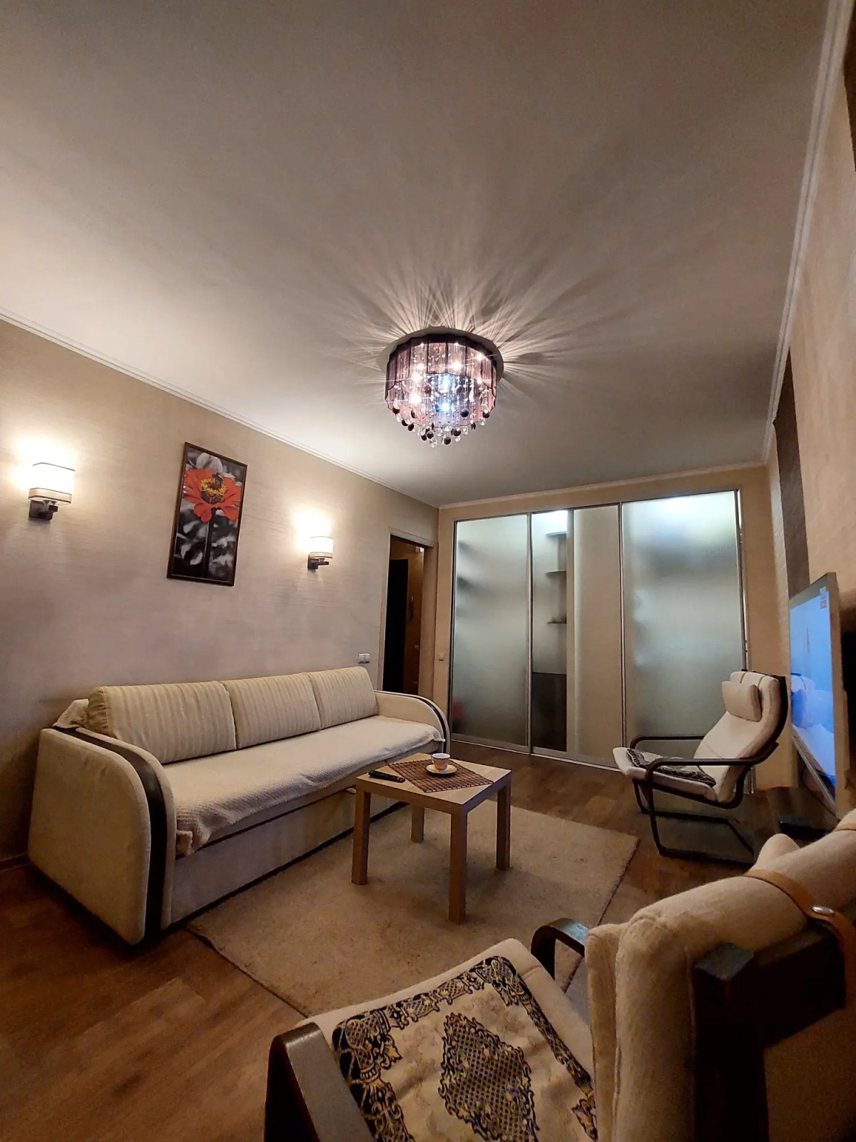 Апартаменты Уютная Квартира в Спальном Районе