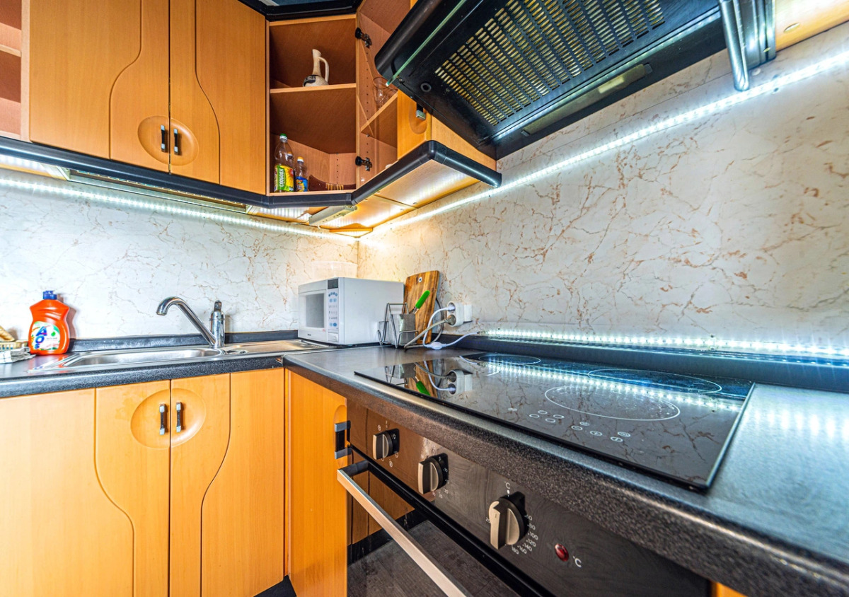 Квартира 2-х комнатная на Веденеева около НИИ Вредена