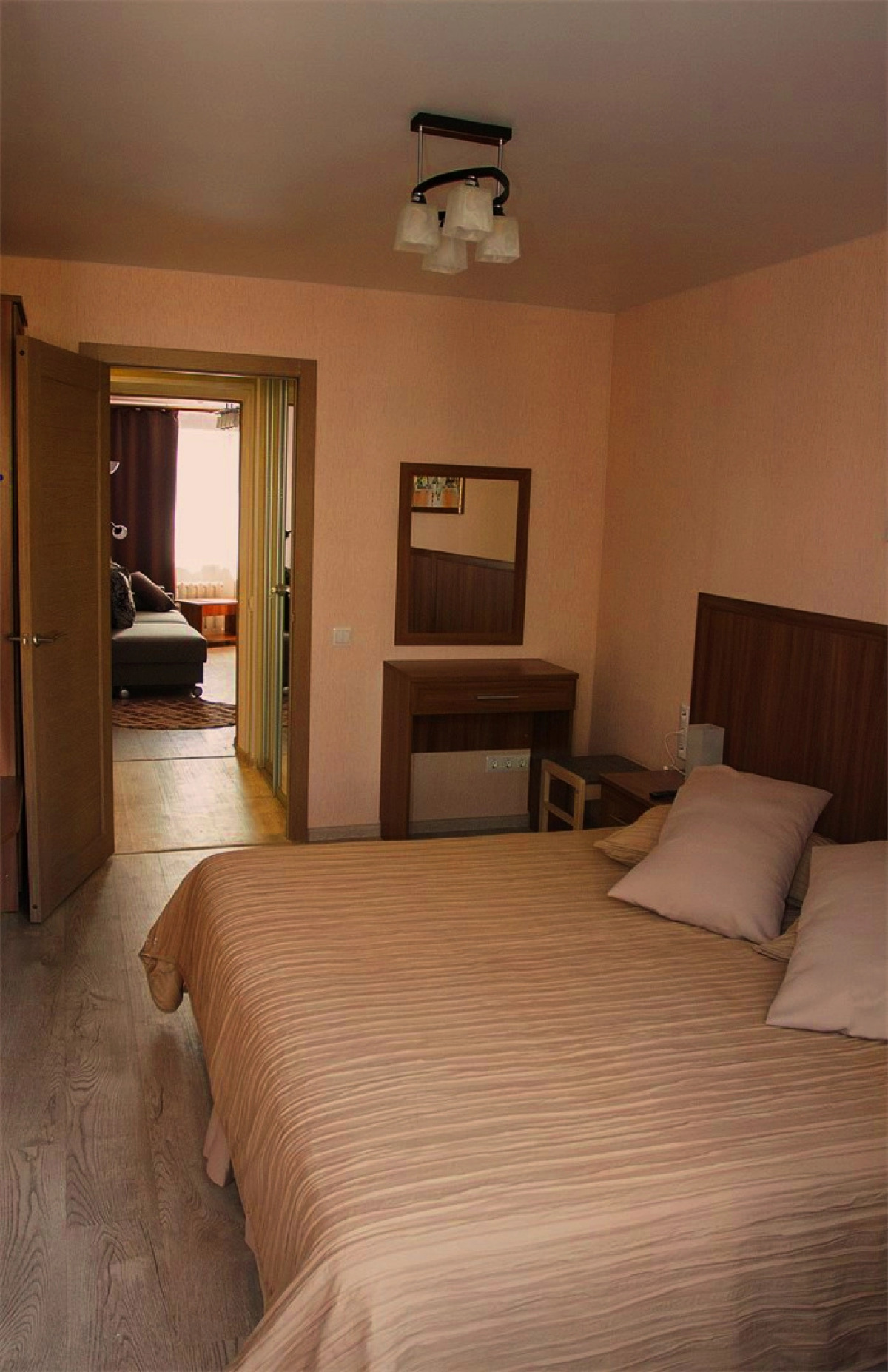 Апартаменты  3-комнатные с 2 спальнями №2